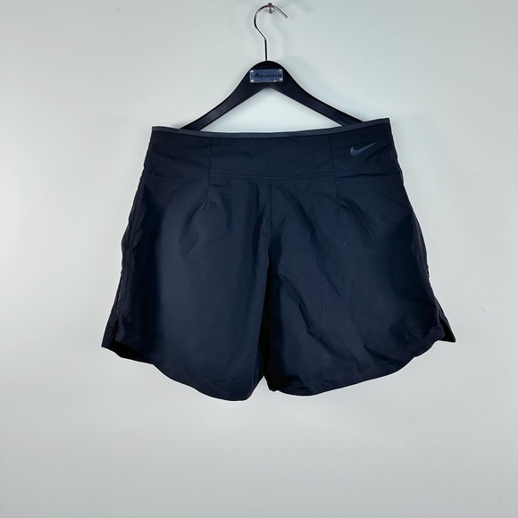 Nike ACG All Conditions Gear Shorts - Picture 4 of 5